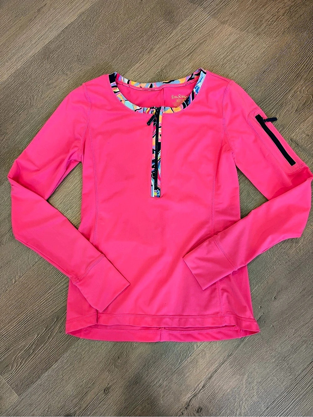 Lilly Pulitzer Luxletic Kona Sunguard Pink Multicolor rashguard Pullover XS
